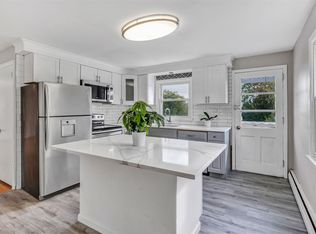 176 Dayton Rd, Bridgeport, CT 06606