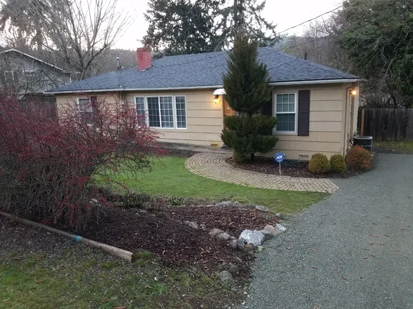 550 S 4th St, Jacksonville, OR 97530