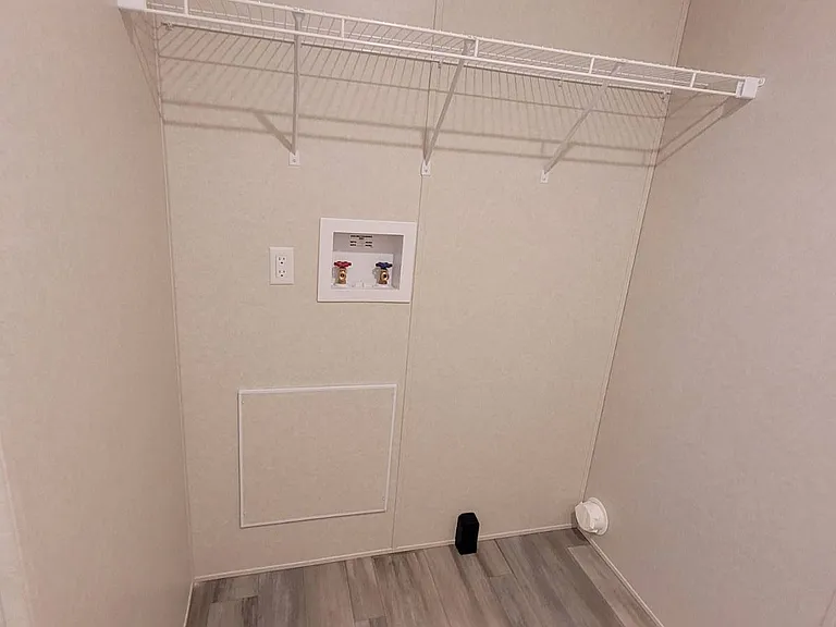 1811 N Telegraph Rd #42 — Photo 8