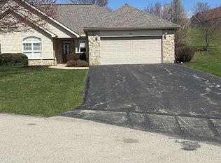 6011 Triple Crown Cir, Greensburg, PA
