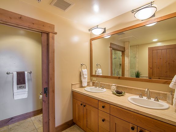 4th image of 7001 Northstar Dr #403