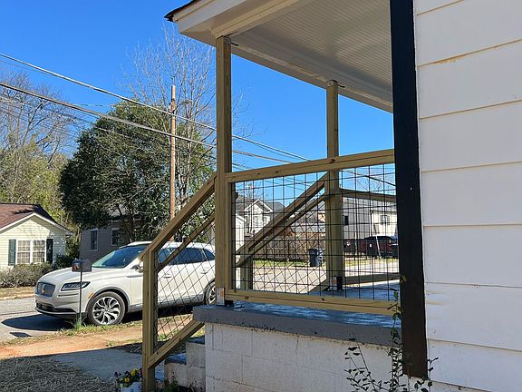 2nd image of 818 Salem St