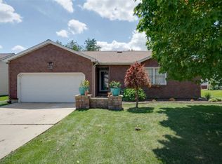 1105 Oak Hill St, Normal, IL 61761