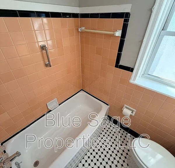 66 Folcroft Ave — Photo 21