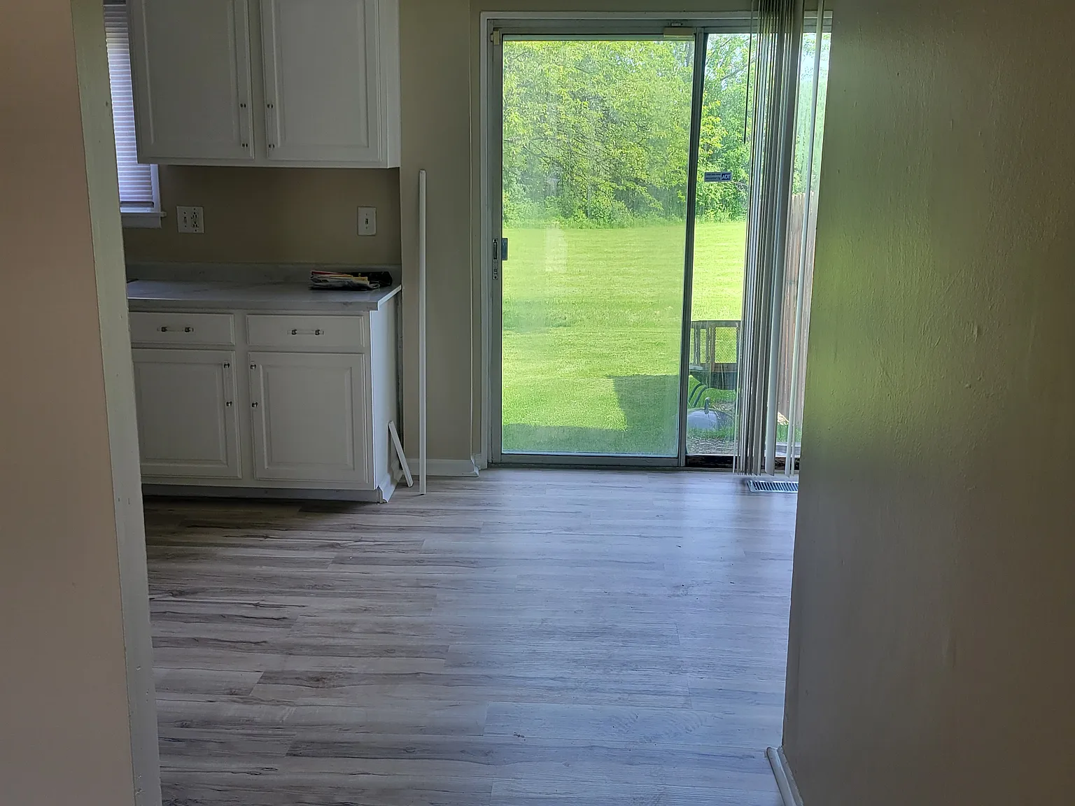 2 bed, 840 sqft, $1,425 — Photo 4