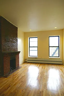 Rented by Loyal Realty NY Corp | media 7