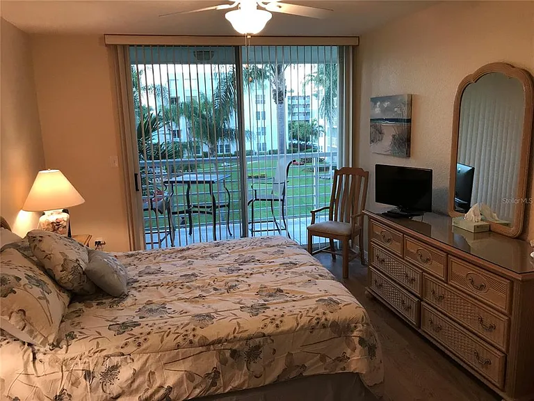 6061 Bahia Del Mar Cir #347 — Photo 10