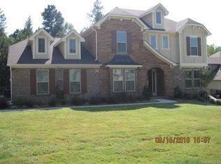 141 Leaning Tower Dr, Mooresville, NC 28117