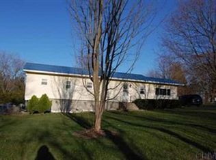 1232 Muriel Peterson Dr, Duanesburg, NY 12056