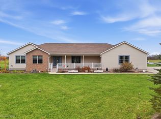 12725 Lovers Ln, Spencer, OH 44275