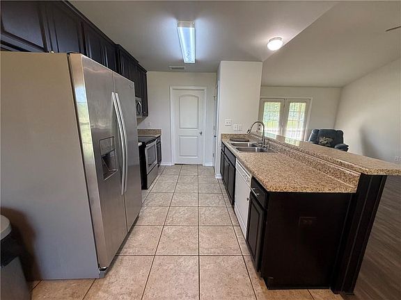 4th image of 5011 Fillingim Rd #C