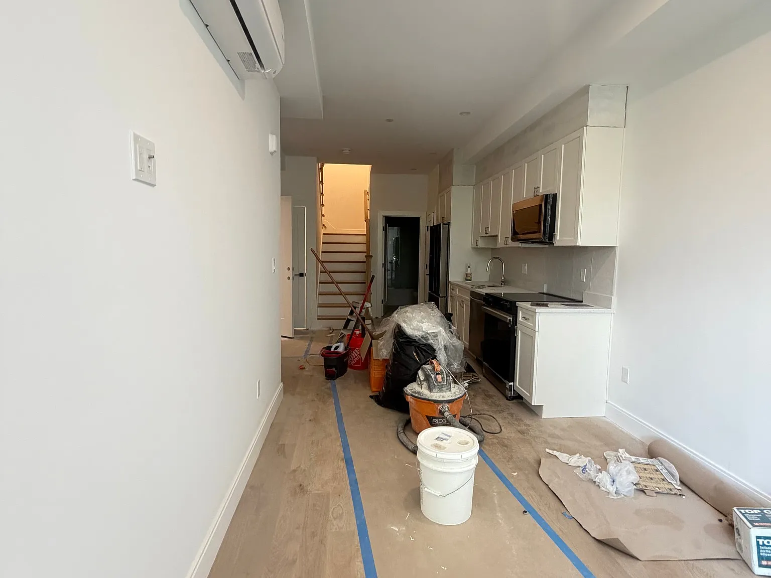 1 bed, 1.0 bath, 535 sqft, $3,295 — Photo 2