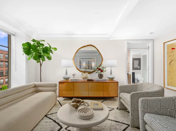140 East 63rd Street 9B image 2 of 16