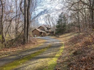 224 Cardinal Rd, Hyde Park, NY 12538