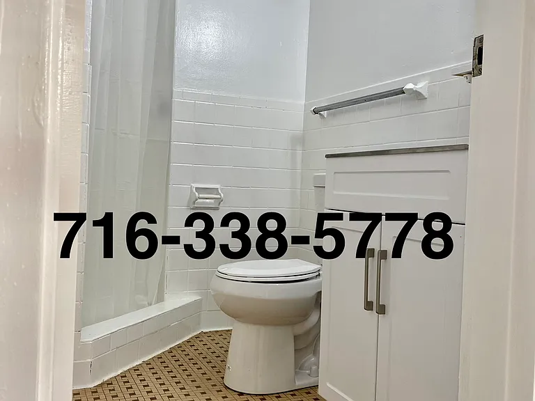 25 Woodlawn Ave #1-40 — Photo 2