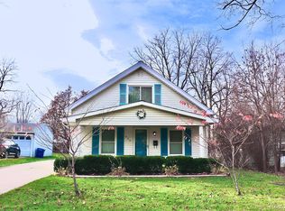 220 Oak St, Flushing, MI 48433