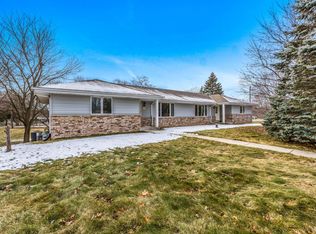 S63W18551 College Ave, City Of Muskego, WI 53150