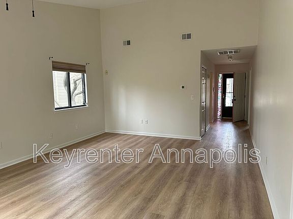 2nd image of 19 Tiburon Ct