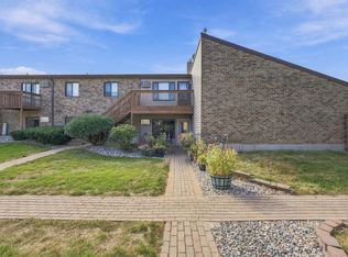 1530 35th St S #A-101, Fargo, ND 58103