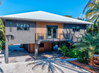 17215 Bonita Ln E, Sugarloaf Key, FL 33042