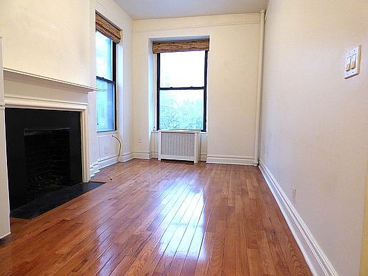 1st image of 141 E 62nd St APT 3F