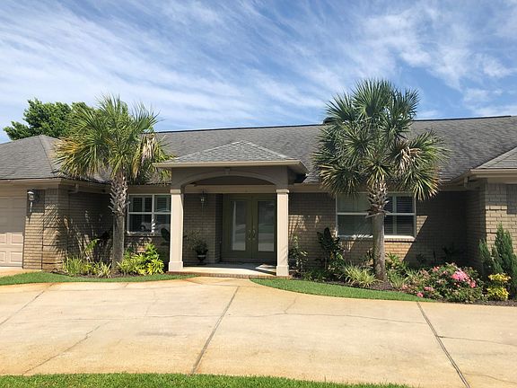 2nd image of 952 Aquamarine Dr