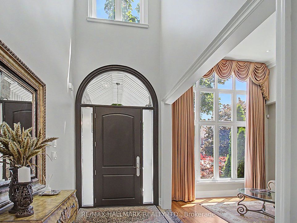 1st image of 102 Duncan Rd