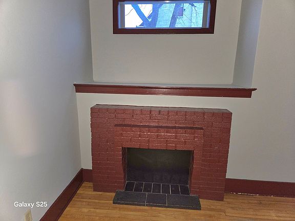 3rd image of 303 N Ashland Ave #2