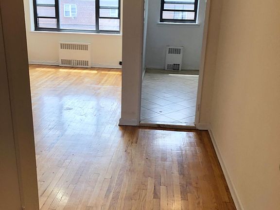 2nd image of 3608 Bell Blvd APT 2B