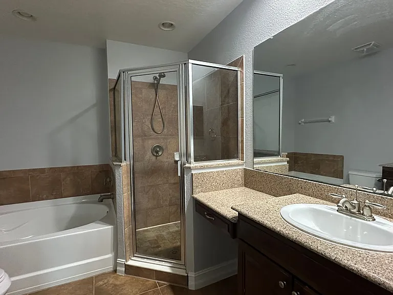 3720 Messina Dr — Photo 45