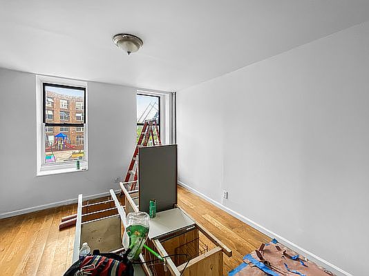 3rd image of 1722 Amsterdam Ave APT 2FN