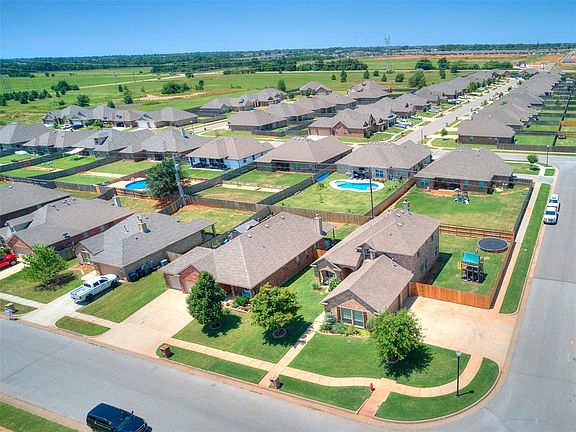 4th image of 4101 Johnson Farms Dr