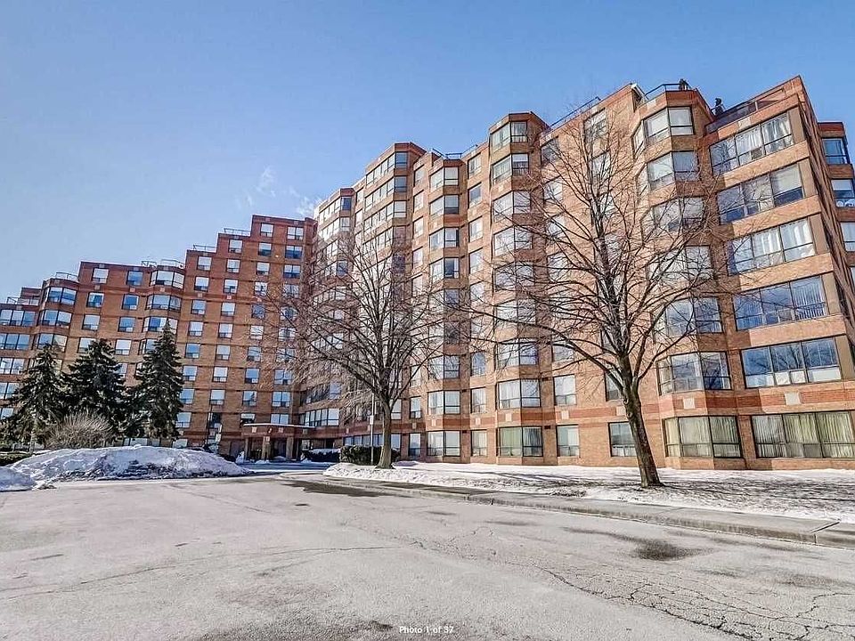 2nd image of 6 Humberline Dr #110