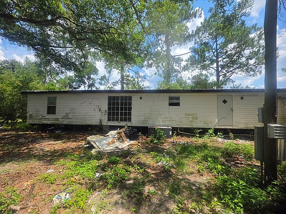 2nd image of 3914 White Tail Cir