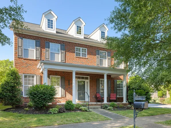 305 Meadowglade Ln, Franklin, TN 37064