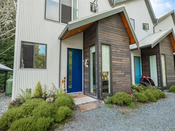 590 Marine Dr #1, Ucluelet, BC V0R 3A0