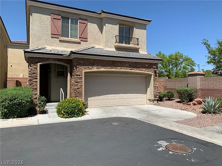 7571 Captain Lord Ct — Photo 2