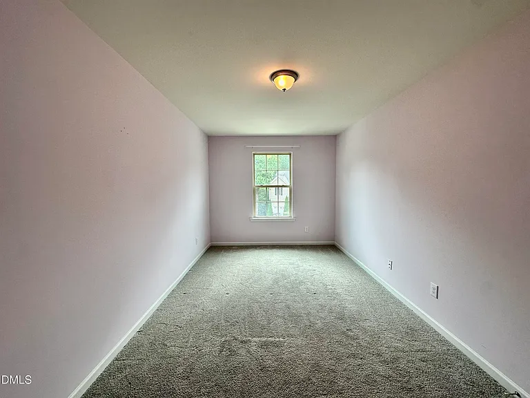 1415 Montonia St — Photo 18