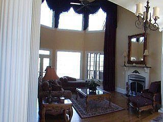 4th image of 115 Birchwood Dr
