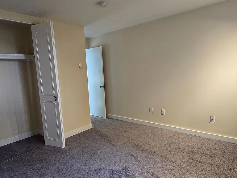 301 W Main St #1 — Photo 12