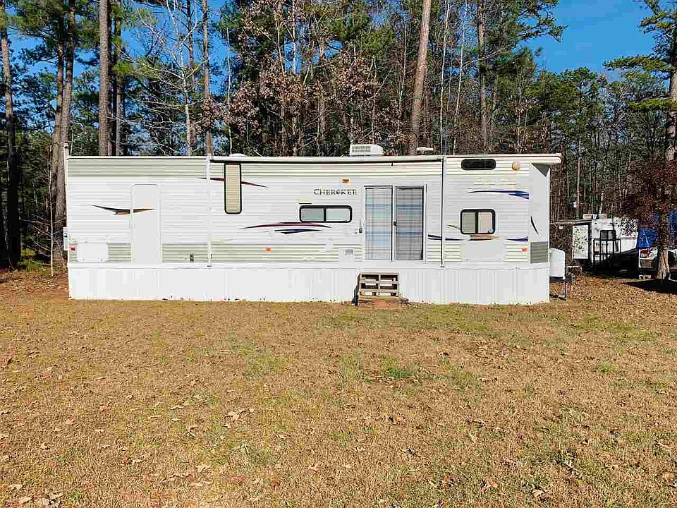 1st image of 207 Eagle Dr #C2