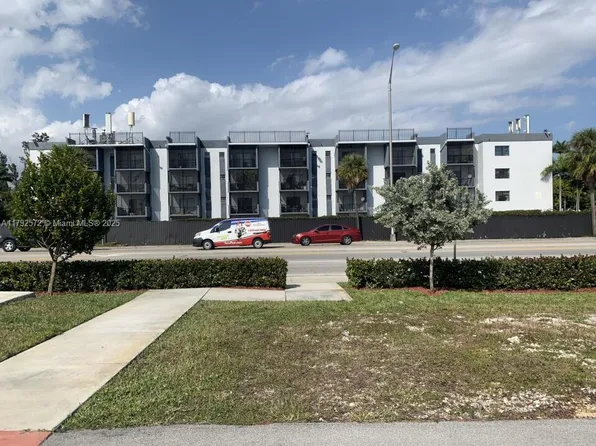 13500 NE 3rd Ct APT 311, North Miami, FL 33161