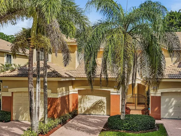 3865 Tree Top Dr, Fort Lauderdale, FL 33332