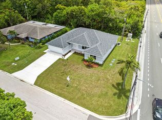 2624 Newport Dr, Fort Pierce, FL 34982