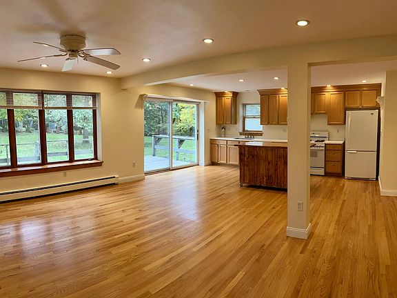 2nd image of 48 Auburndale Ave #2