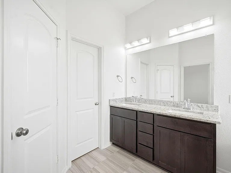 4248 Merry Mill Dr — Photo 36