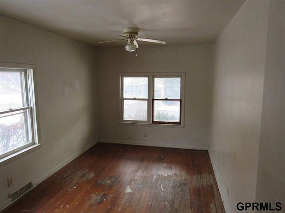 5th image of 4316 S 38th St