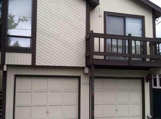 7030 23rd Ave NE, Seattle, WA 98115