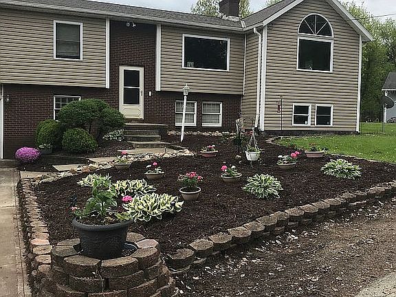 2nd image of 3176 Red Bird Ln