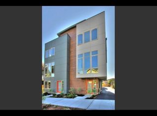 3651 Francis Ave N #B, Seattle, WA 98103